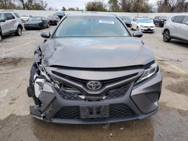 Photo 4 VIN: 4T1B11HK5JU543450 - TOYOTA CAMRY L 