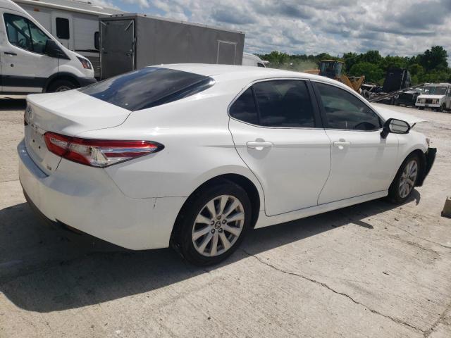 Photo 2 VIN: 4T1B11HK5JU548017 - TOYOTA CAMRY L 