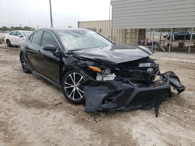 Photo 0 VIN: 4T1B11HK5JU561365 - TOYOTA CAMRY L 