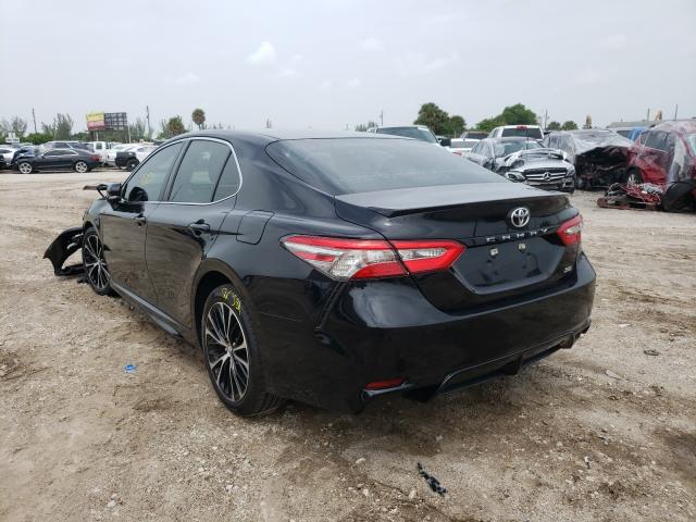 Photo 2 VIN: 4T1B11HK5JU561365 - TOYOTA CAMRY L 