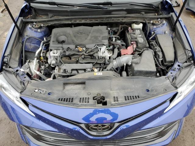 Photo 10 VIN: 4T1B11HK5JU561589 - TOYOTA CAMRY 