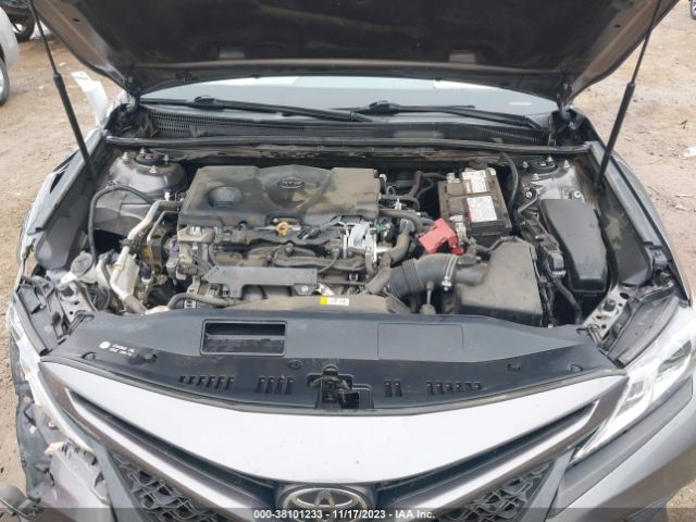 Photo 9 VIN: 4T1B11HK5JU571359 - TOYOTA CAMRY 