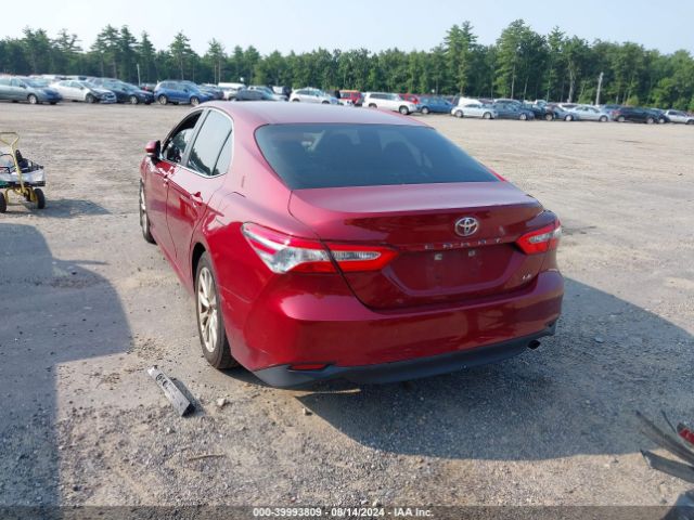 Photo 2 VIN: 4T1B11HK5JU574715 - TOYOTA CAMRY 