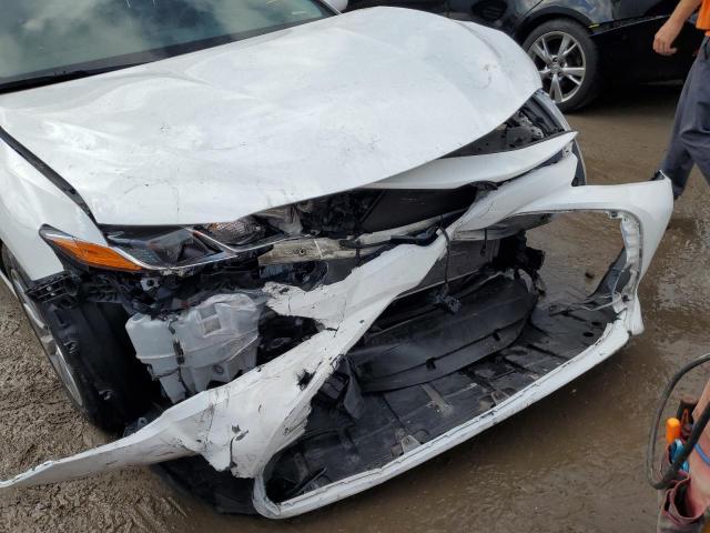 Photo 8 VIN: 4T1B11HK5JU580241 - TOYOTA CAMRY L 