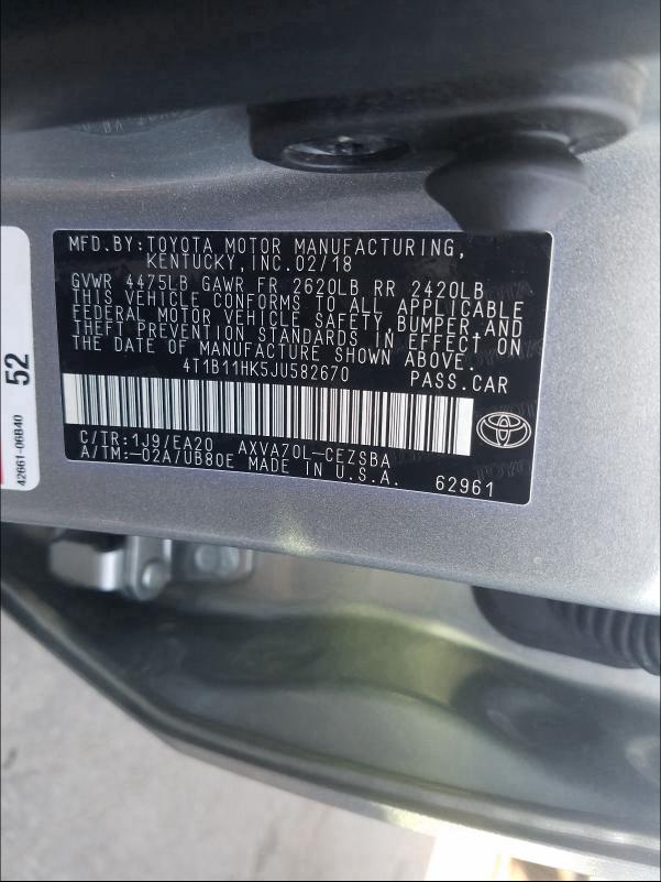 Photo 9 VIN: 4T1B11HK5JU582670 - TOYOTA CAMRY L 