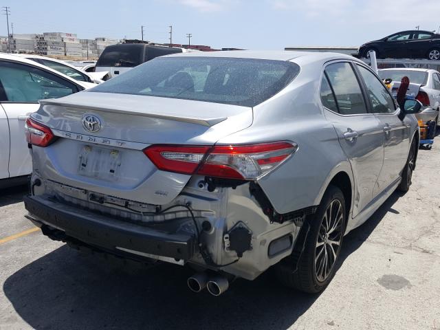 Photo 3 VIN: 4T1B11HK5JU588341 - TOYOTA CAMRY L 