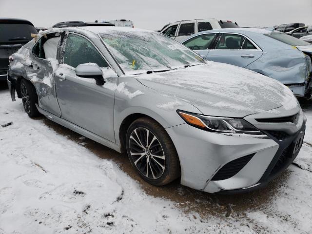 Photo 3 VIN: 4T1B11HK5JU591420 - TOYOTA CAMRY L 