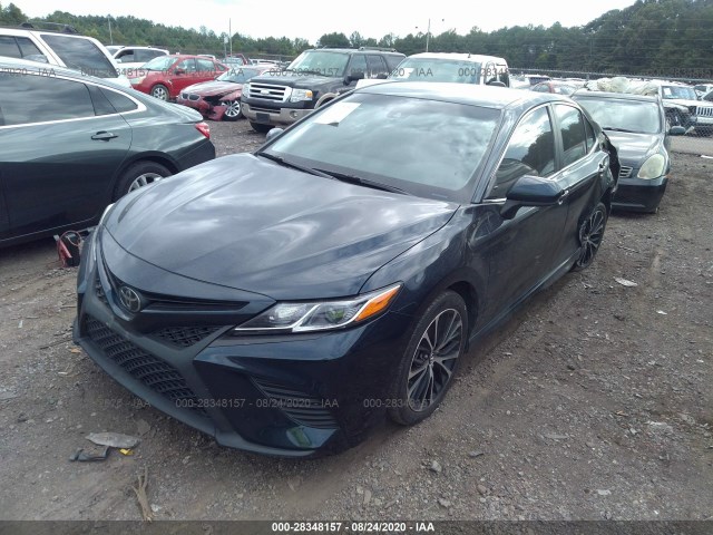 Photo 1 VIN: 4T1B11HK5JU598545 - TOYOTA CAMRY 