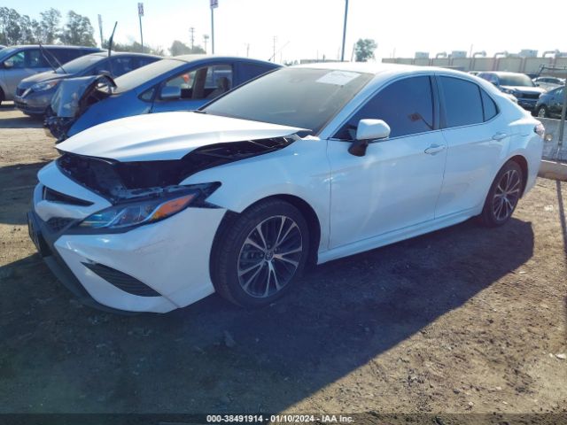 Photo 1 VIN: 4T1B11HK5JU601881 - TOYOTA CAMRY 