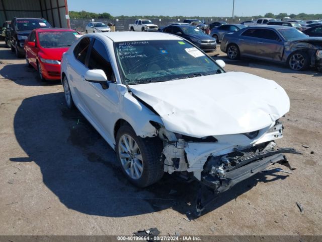 Photo 0 VIN: 4T1B11HK5JU607972 - TOYOTA CAMRY 