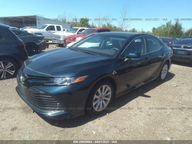 Photo 1 VIN: 4T1B11HK5JU614212 - TOYOTA CAMRY 