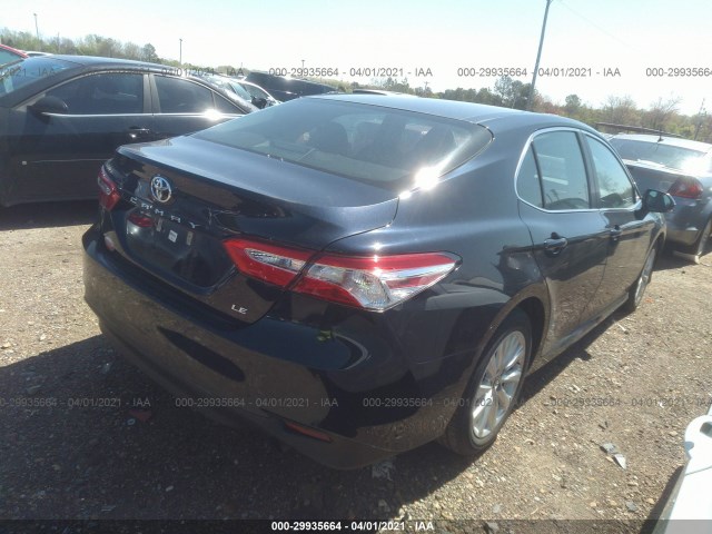 Photo 3 VIN: 4T1B11HK5JU614212 - TOYOTA CAMRY 