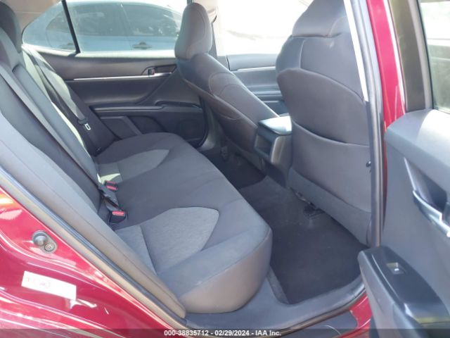 Photo 7 VIN: 4T1B11HK5JU616560 - TOYOTA CAMRY 