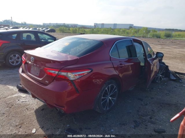 Photo 3 VIN: 4T1B11HK5JU617448 - TOYOTA CAMRY 