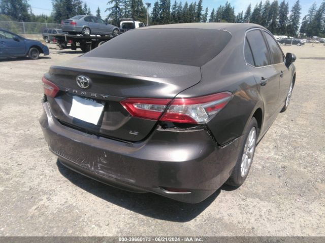 Photo 3 VIN: 4T1B11HK5JU626683 - TOYOTA CAMRY 