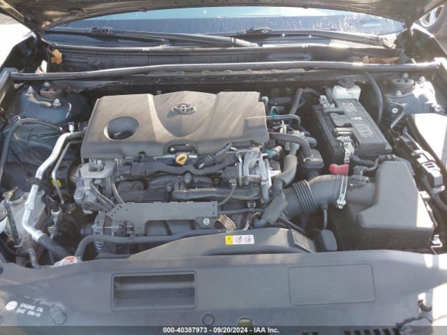 Photo 9 VIN: 4T1B11HK5JU640910 - TOYOTA CAMRY 