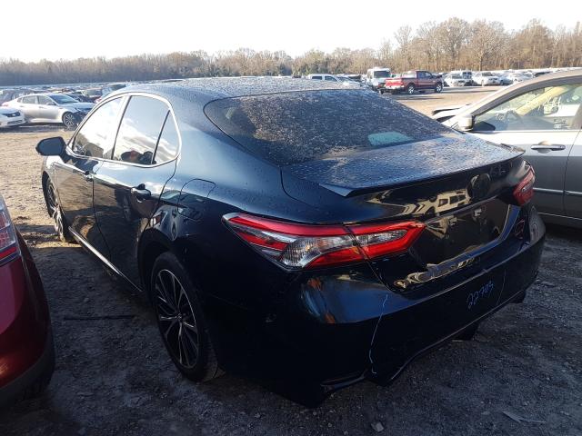 Photo 2 VIN: 4T1B11HK5JU655455 - TOYOTA CAMRY L 