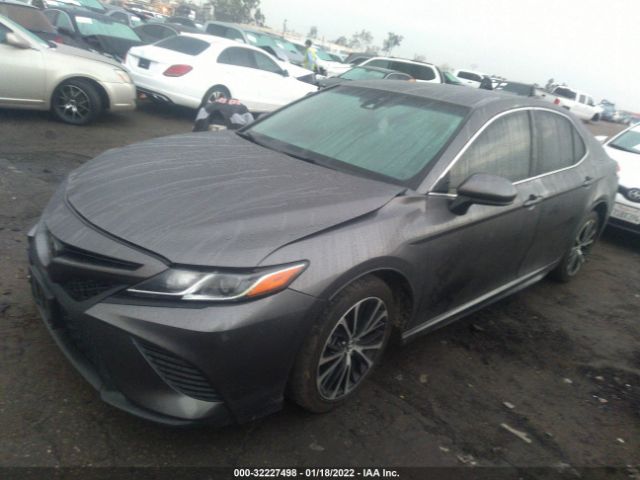 Photo 1 VIN: 4T1B11HK5JU655696 - TOYOTA CAMRY 