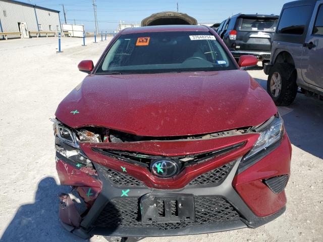 Photo 4 VIN: 4T1B11HK5JU666438 - TOYOTA CAMRY 