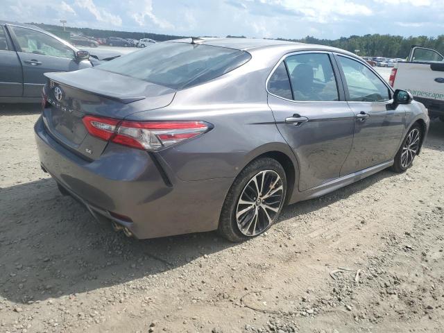 Photo 2 VIN: 4T1B11HK5JU666925 - TOYOTA CAMRY L 