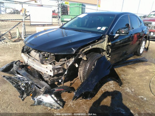 Photo 1 VIN: 4T1B11HK5JU668240 - TOYOTA CAMRY 