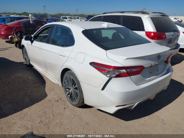 Photo 2 VIN: 4T1B11HK5KU201241 - TOYOTA CAMRY 