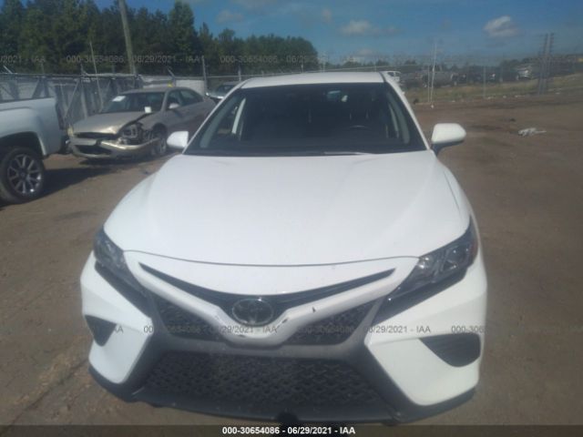 Photo 5 VIN: 4T1B11HK5KU206651 - TOYOTA CAMRY 