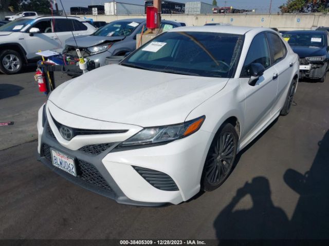 Photo 1 VIN: 4T1B11HK5KU288980 - TOYOTA CAMRY 