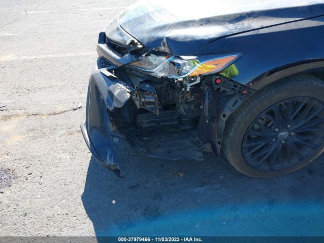 Photo 5 VIN: 4T1B11HK5KU294679 - TOYOTA CAMRY 