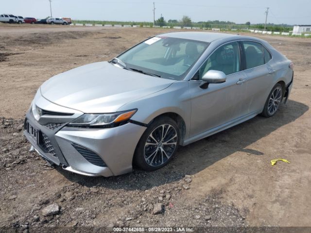 Photo 1 VIN: 4T1B11HK5KU682592 - TOYOTA CAMRY 