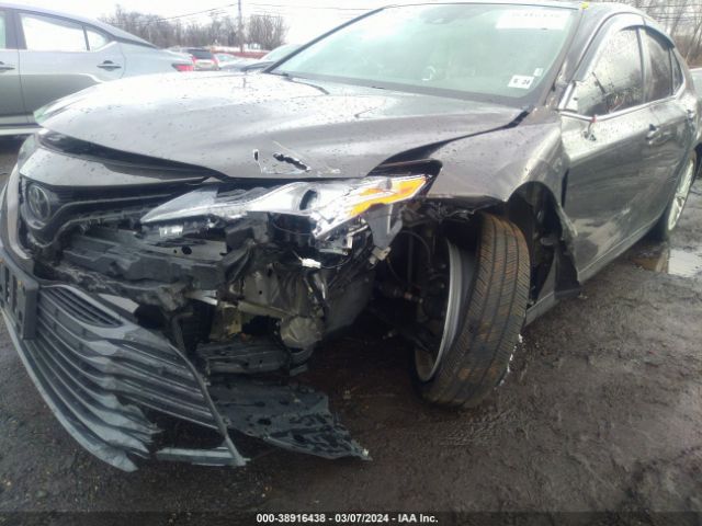 Photo 5 VIN: 4T1B11HK5KU719303 - TOYOTA CAMRY 