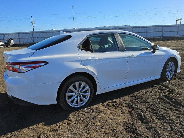 Photo 2 VIN: 4T1B11HK5KU770882 - TOYOTA CAMRY L 