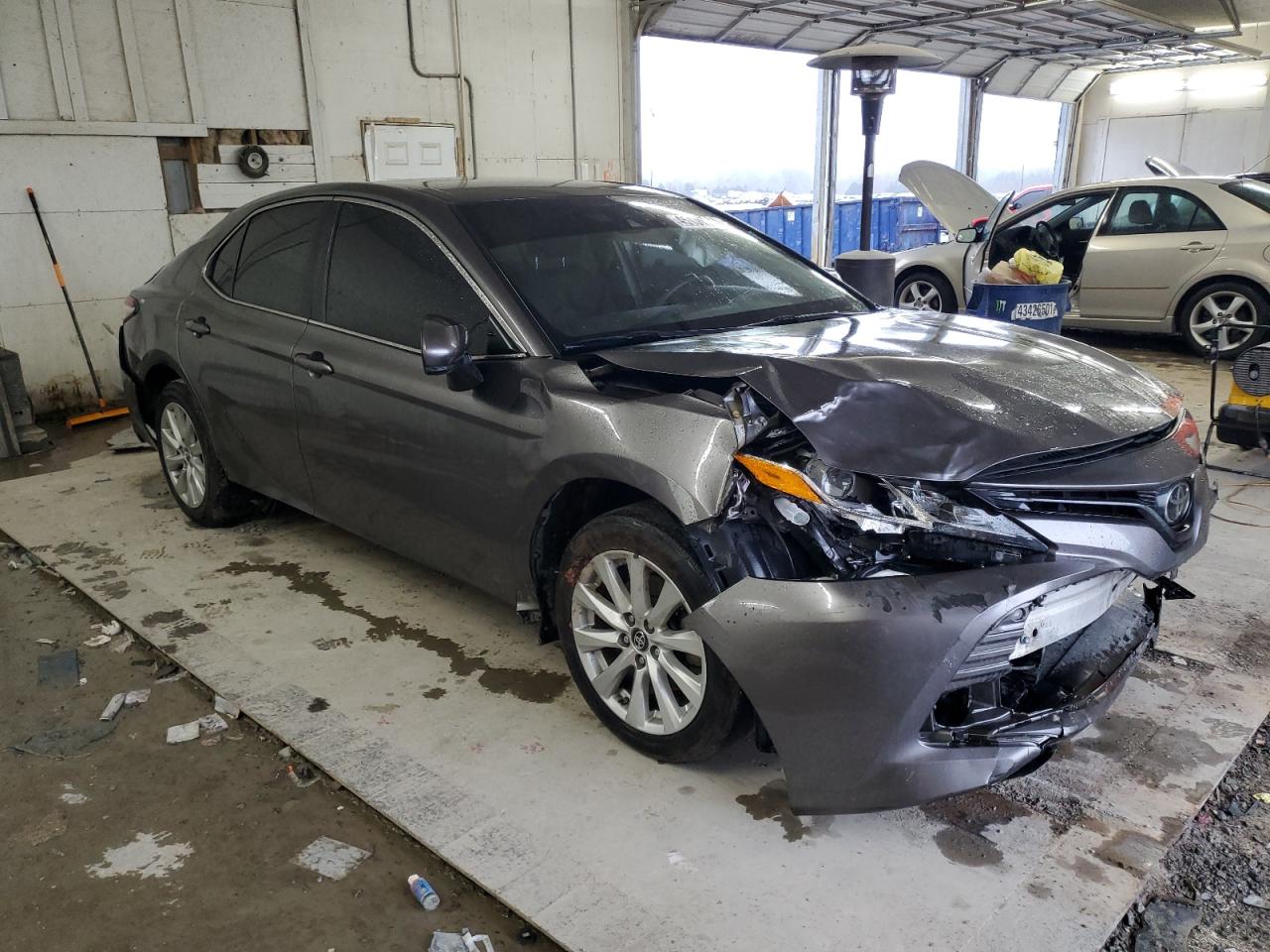 Photo 3 VIN: 4T1B11HK5KU788962 - TOYOTA CAMRY 