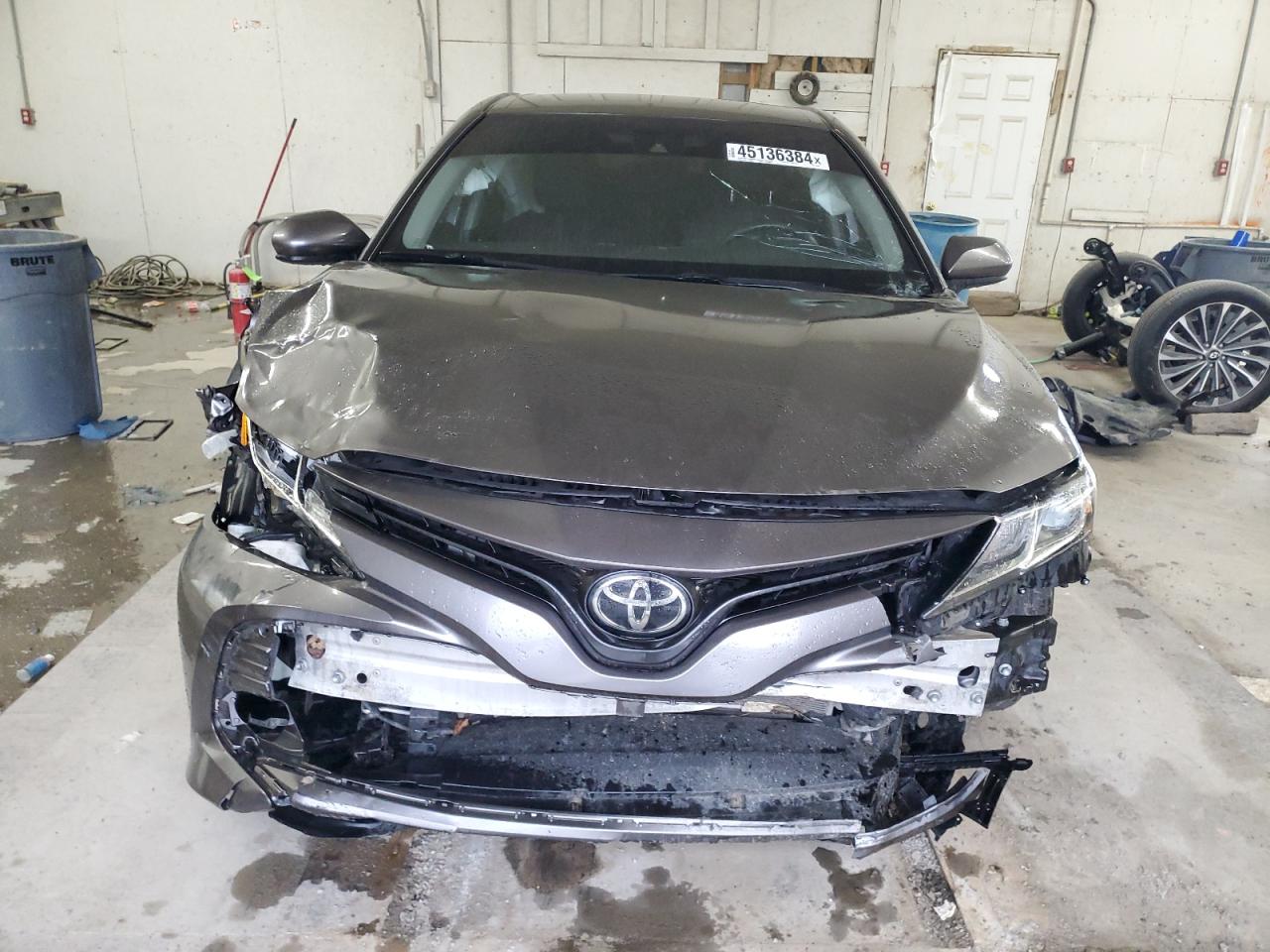 Photo 4 VIN: 4T1B11HK5KU788962 - TOYOTA CAMRY 