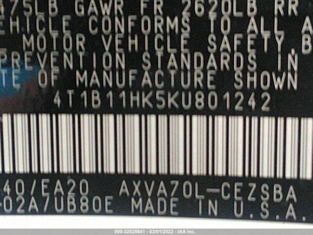 Photo 8 VIN: 4T1B11HK5KU801242 - TOYOTA CAMRY 