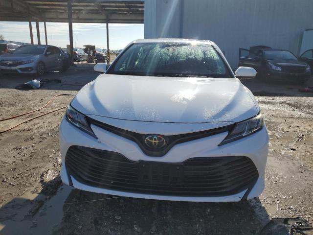 Photo 4 VIN: 4T1B11HK5KU804853 - TOYOTA CAMRY L 