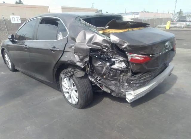 Photo 2 VIN: 4T1B11HK5KU814217 - TOYOTA CAMRY 