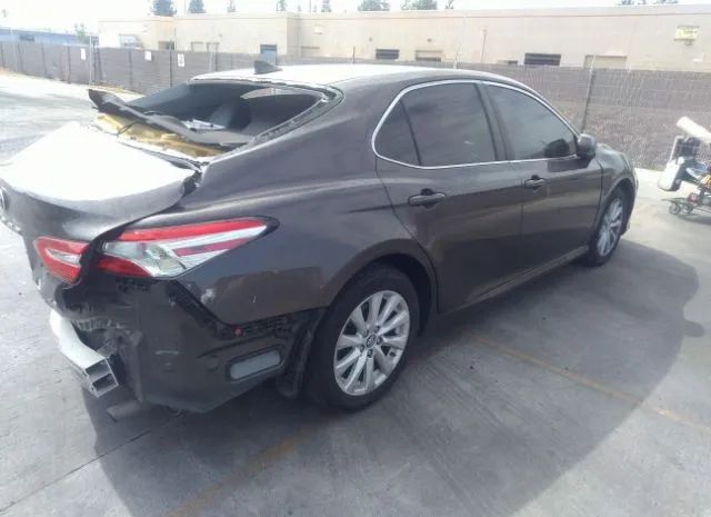 Photo 3 VIN: 4T1B11HK5KU814217 - TOYOTA CAMRY 