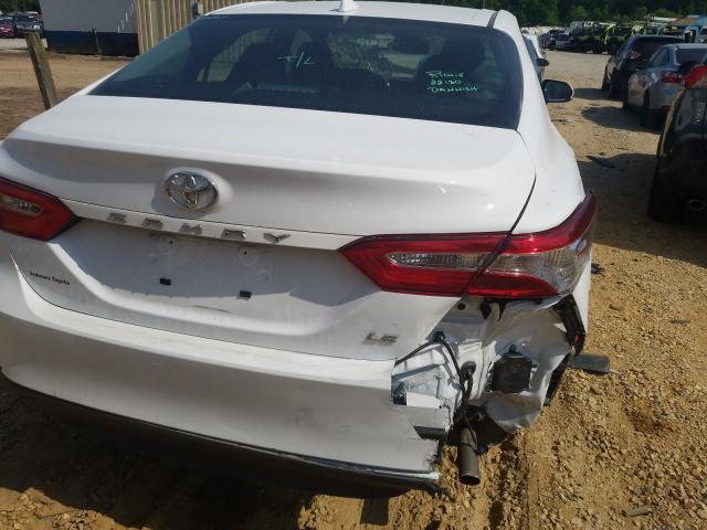 Photo 8 VIN: 4T1B11HK5KU816193 - TOYOTA CAMRY L 