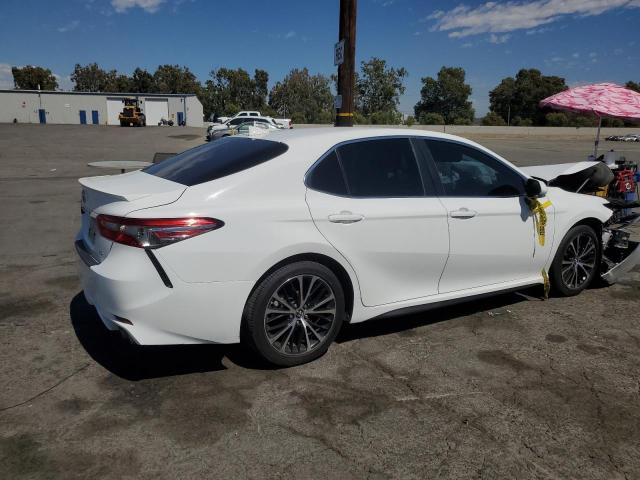 Photo 2 VIN: 4T1B11HK5KU818204 - TOYOTA CAMRY 