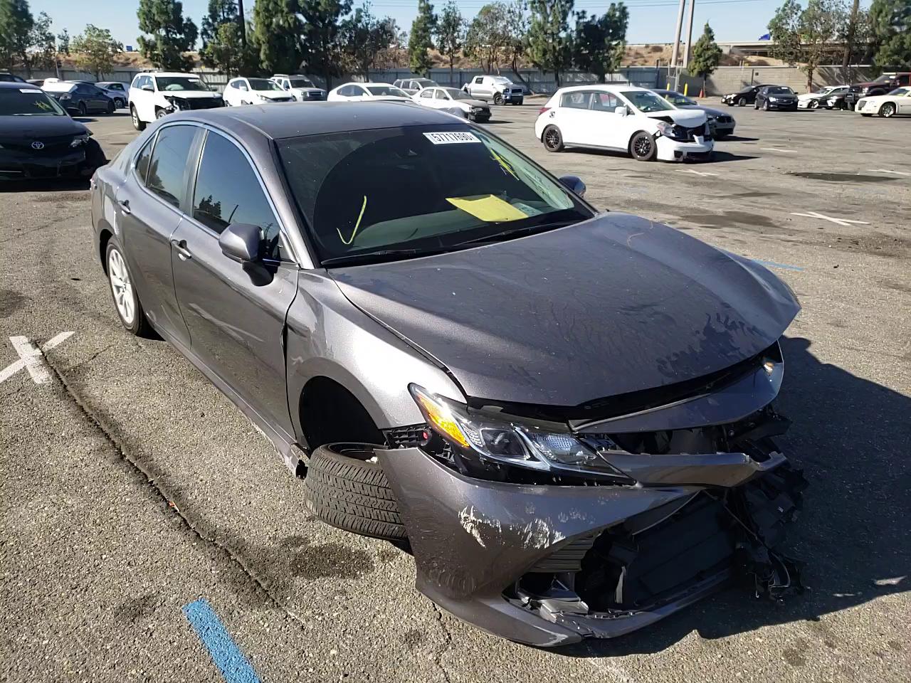 Photo 10 VIN: 4T1B11HK5KU818705 - TOYOTA CAMRY L 