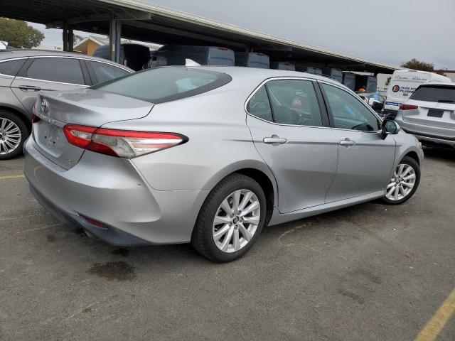 Photo 2 VIN: 4T1B11HK5KU831308 - TOYOTA CAMRY L 