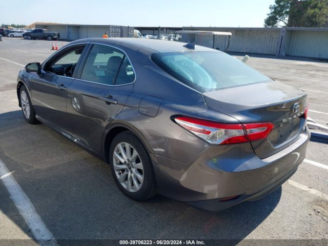 Photo 2 VIN: 4T1B11HK5KU845709 - TOYOTA CAMRY 