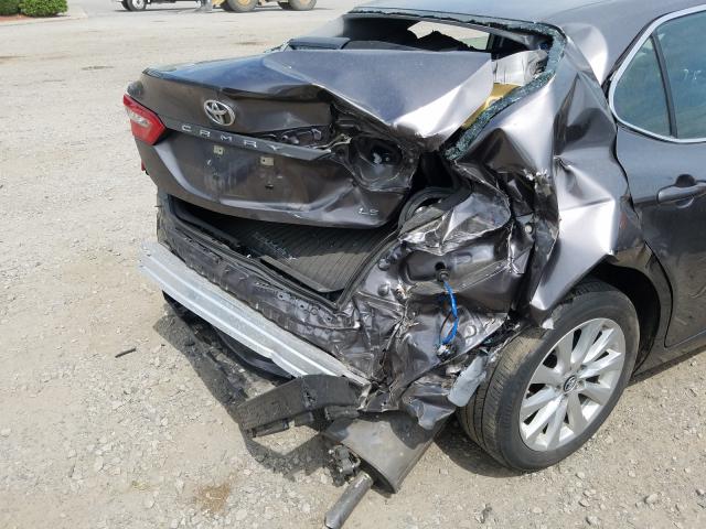 Photo 8 VIN: 4T1B11HK6JU017134 - TOYOTA CAMRY L 