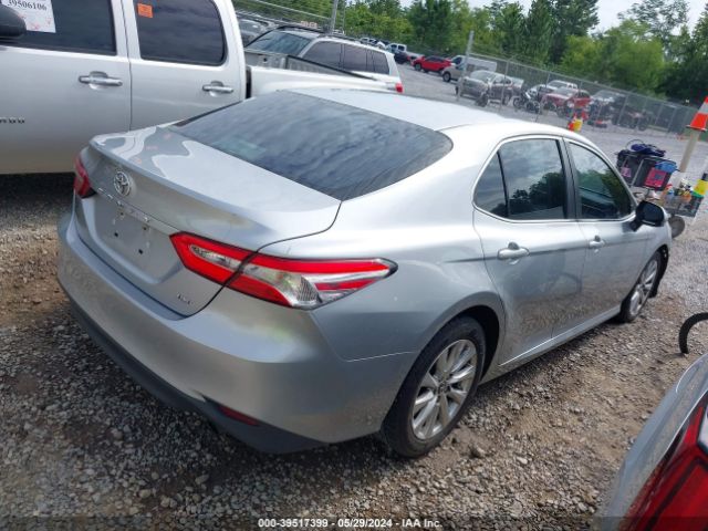 Photo 3 VIN: 4T1B11HK6JU021507 - TOYOTA CAMRY 