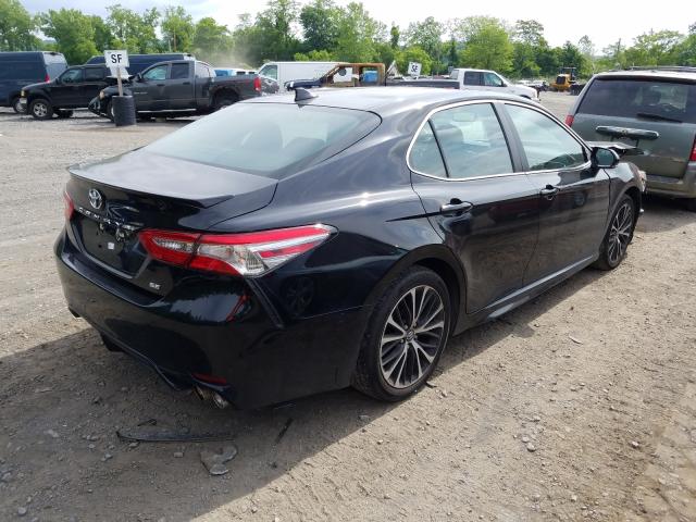 Photo 3 VIN: 4T1B11HK6JU021779 - TOYOTA CAMRY L 