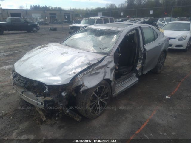 Photo 1 VIN: 4T1B11HK6JU031535 - TOYOTA CAMRY 