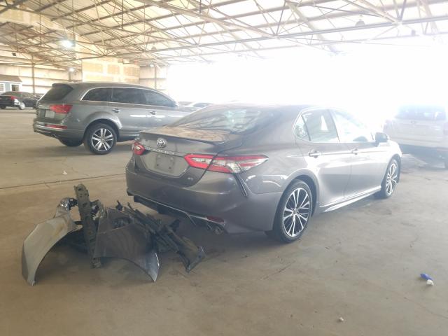 Photo 3 VIN: 4T1B11HK6JU034600 - TOYOTA CAMRY L 