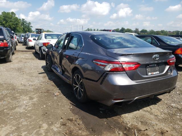 Photo 2 VIN: 4T1B11HK6JU047718 - TOYOTA CAMRY L 