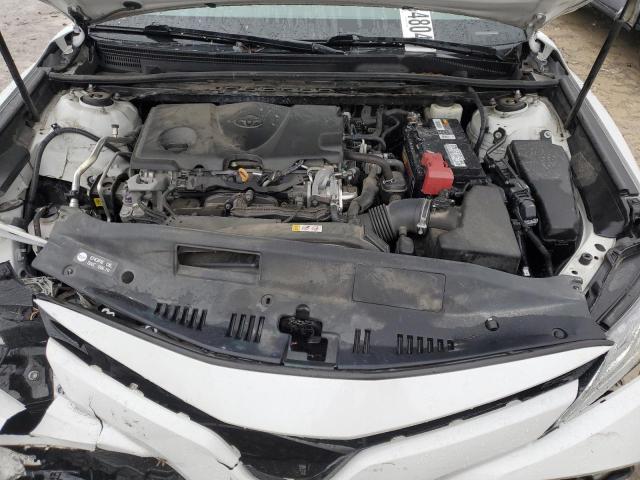 Photo 10 VIN: 4T1B11HK6JU056242 - TOYOTA CAMRY 